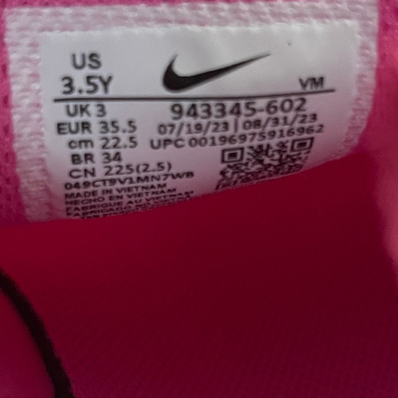 Nike Air Max 270 GS 'Laser Fuchsia' 943345-602 Size 3.5Y Women's Size 5 - Picture 6 of 7